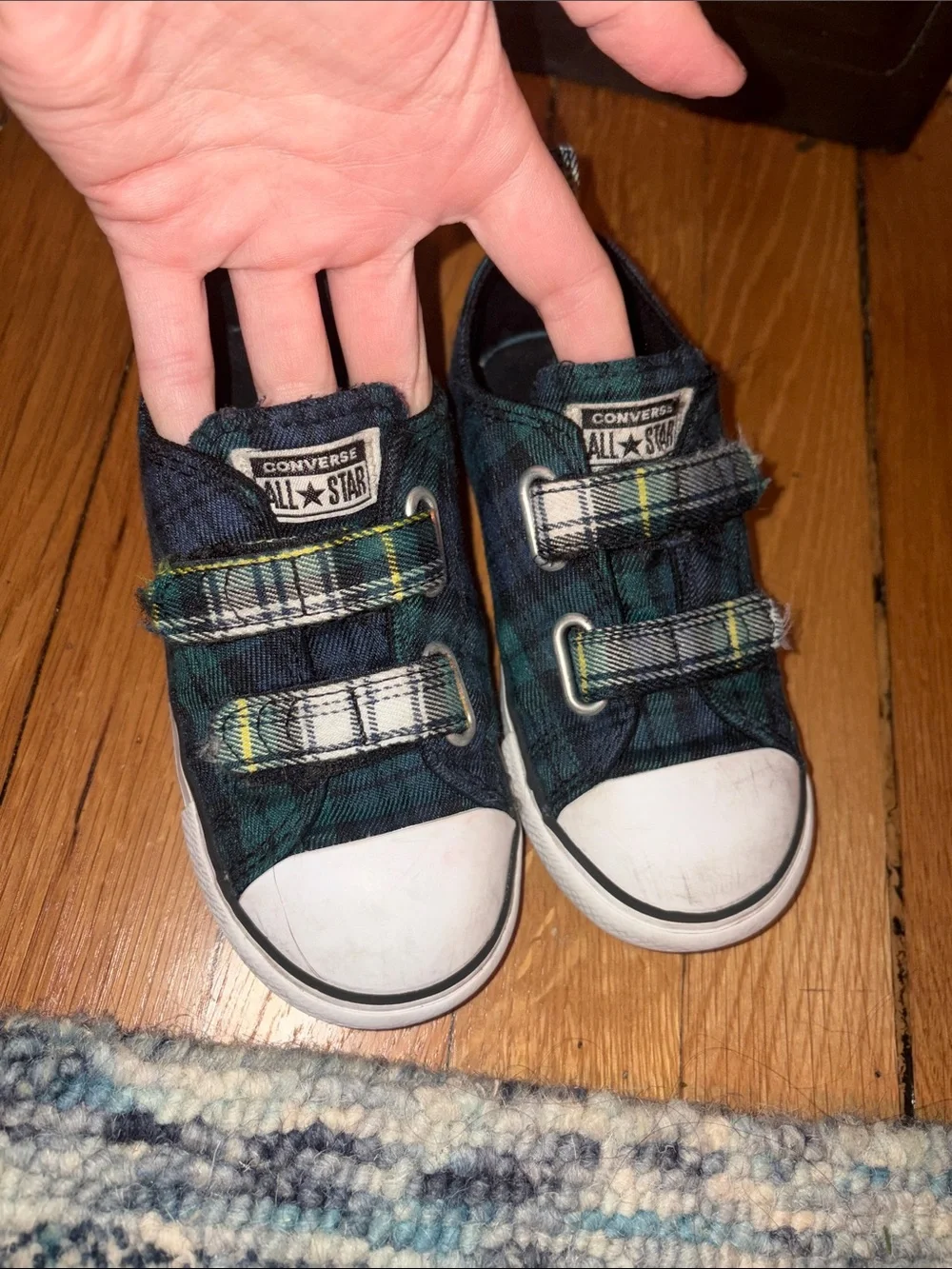 Converse Kids Green and Black Plaid Velcro Low-Top Sneakers